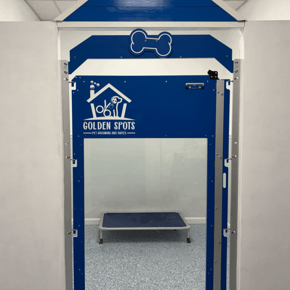 Boarding suite at Golden Spots